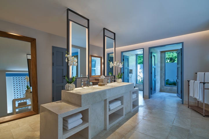 The Halcyon Private Isles Maldives, Autograph Collection (Ex.Raffles)