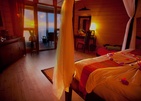 Komandoo Island Resort