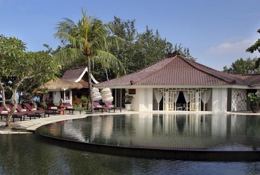 Keraton Jimbaran Resort & Spa