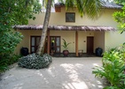 V Villas Maldives At Mirihi