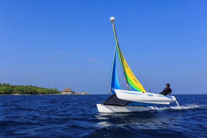 Dusit Thani Maldives Парусный Спорт