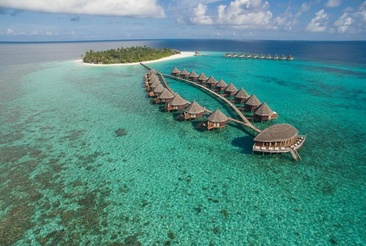 Angaga Island Resort & Spa