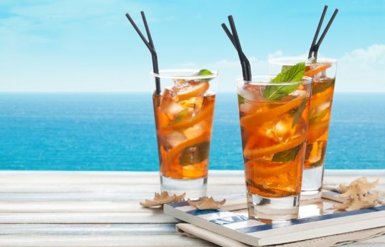 Cinnamon Velifushi Maldives  Коктейли И Моктейли В Баре На Мальдивах