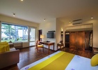 Mermaid Hotel & Club