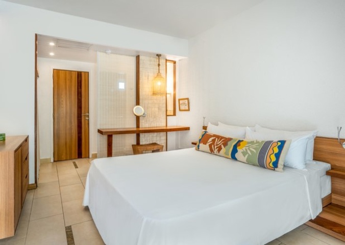 Sunrise Attitude Hotel