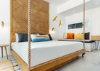 Sunrise Attitude Hotel