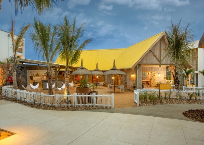 Sunrise Attitude Hotel
