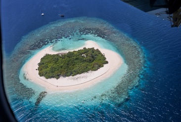 Diamonds Thudufushi Beach & Water Villas