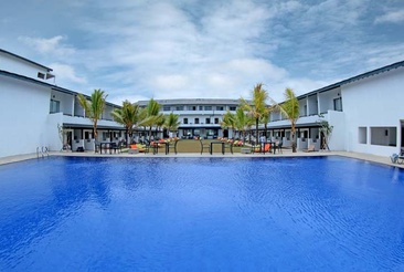 Coco Royal Beach Resort