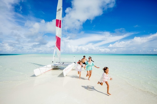 Kandooma Maldives(Ex.Holiday Inn Resort Kandooma Maldives)