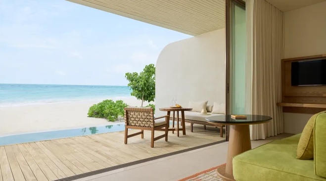 Centara Grand Lagoon Maldives