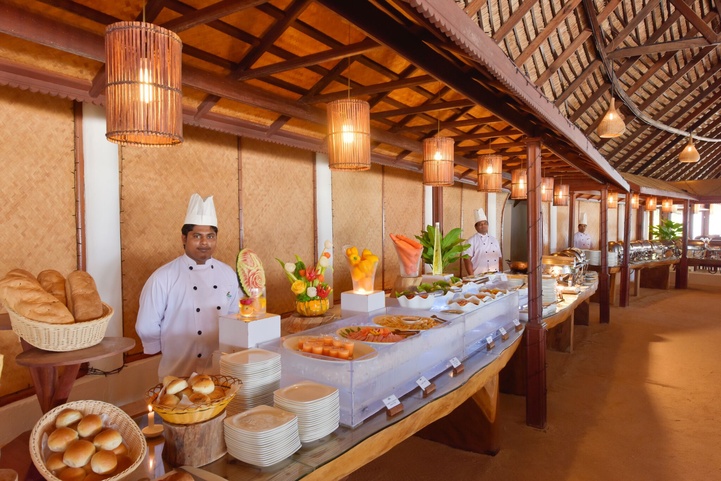 Angaga Island Resort & Spa