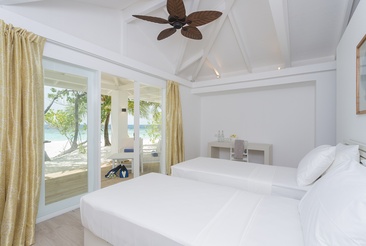 Sandies Bathala Resort