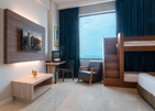 Hompton Hotel By The Beach