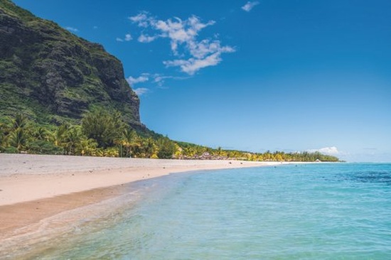 Dinarobin Beachcomber Golf Resort & Spa