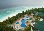 Furaveri Island Resort & Spa Вид На Территорию Отеля