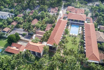 Mermaid Hotel & Club
