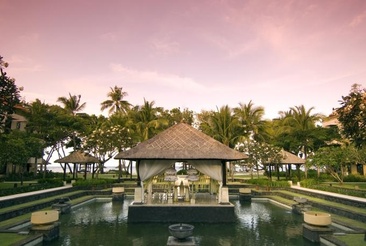 Conrad Bali