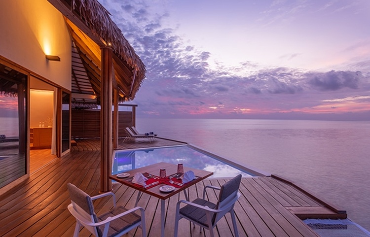 Cinnamon Velifushi Maldives