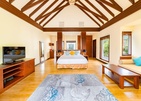 Furaveri Island Resort & Spa