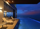 Hompton Hotel By The Beach