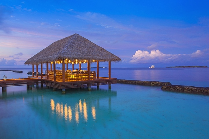 Niva Kurumba Maldives
