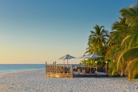 Angaga Island Resort & Spa