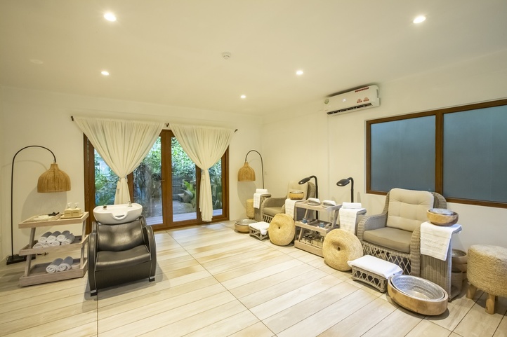 Reethi Faru Resort